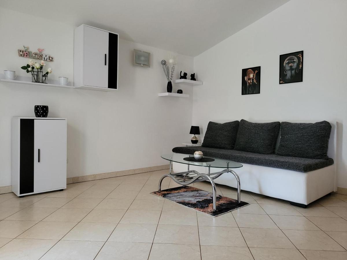 Apartman Dora Pula Extérieur photo