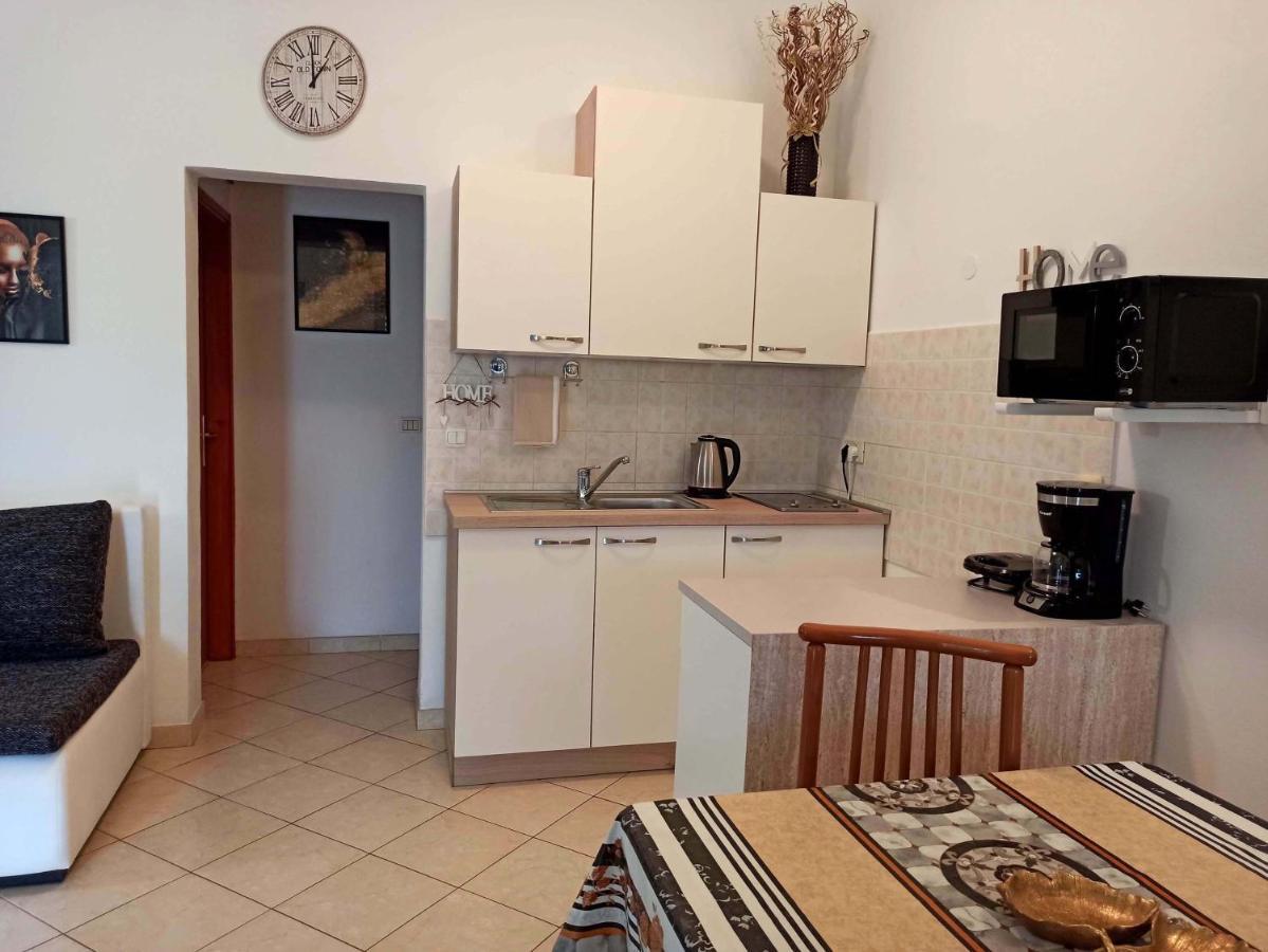 Apartman Dora Pula Extérieur photo