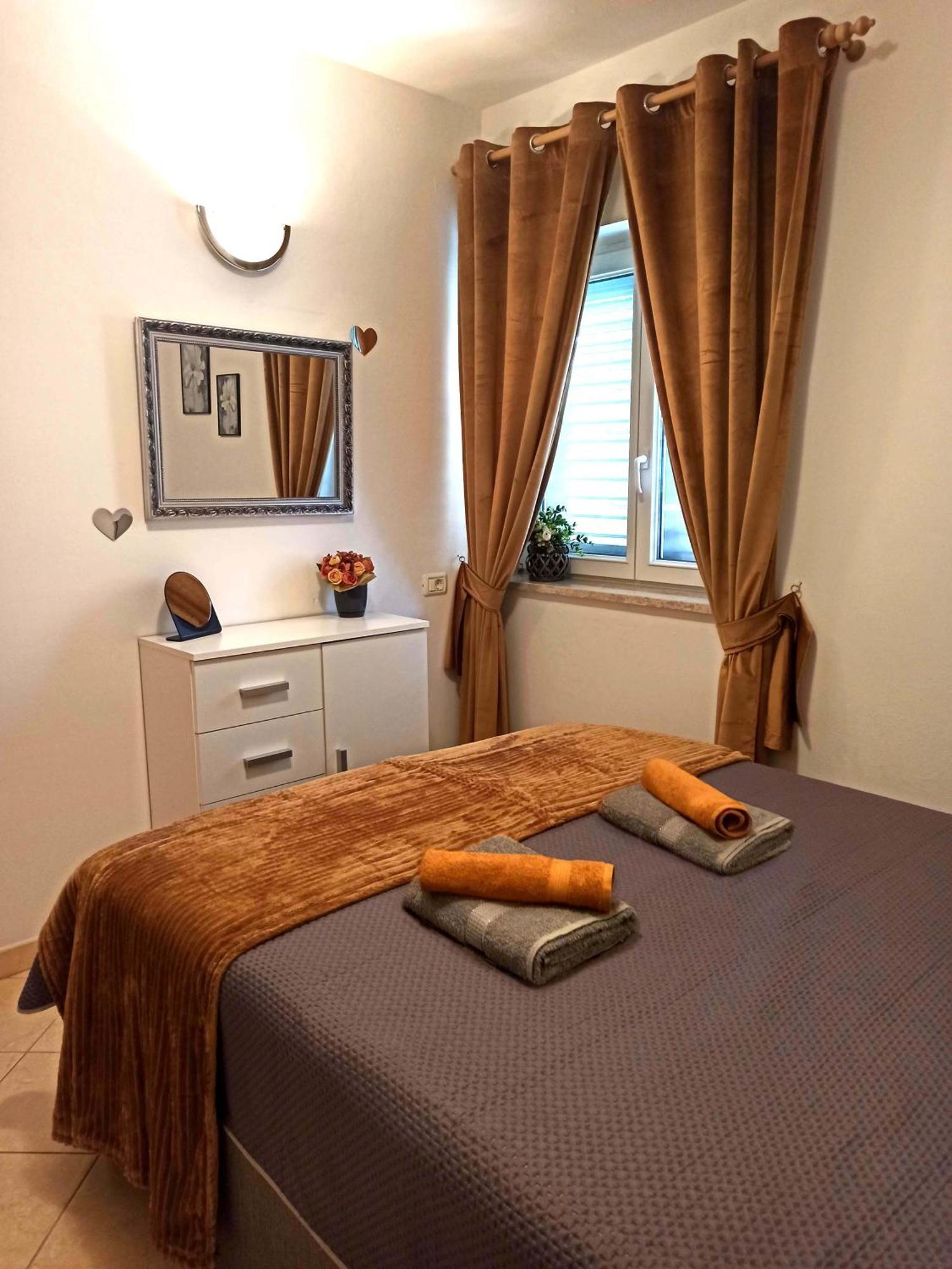 Apartman Dora Pula Extérieur photo